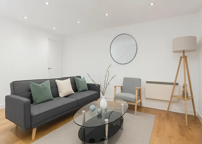 2 Bed Flat Near Camden Market